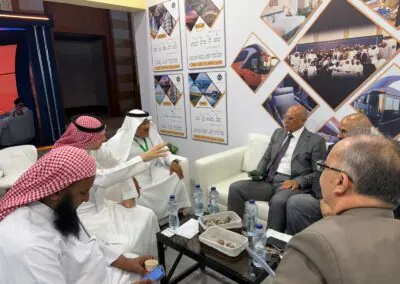 لقاء شركاء العمرة في جناح الركب المميز